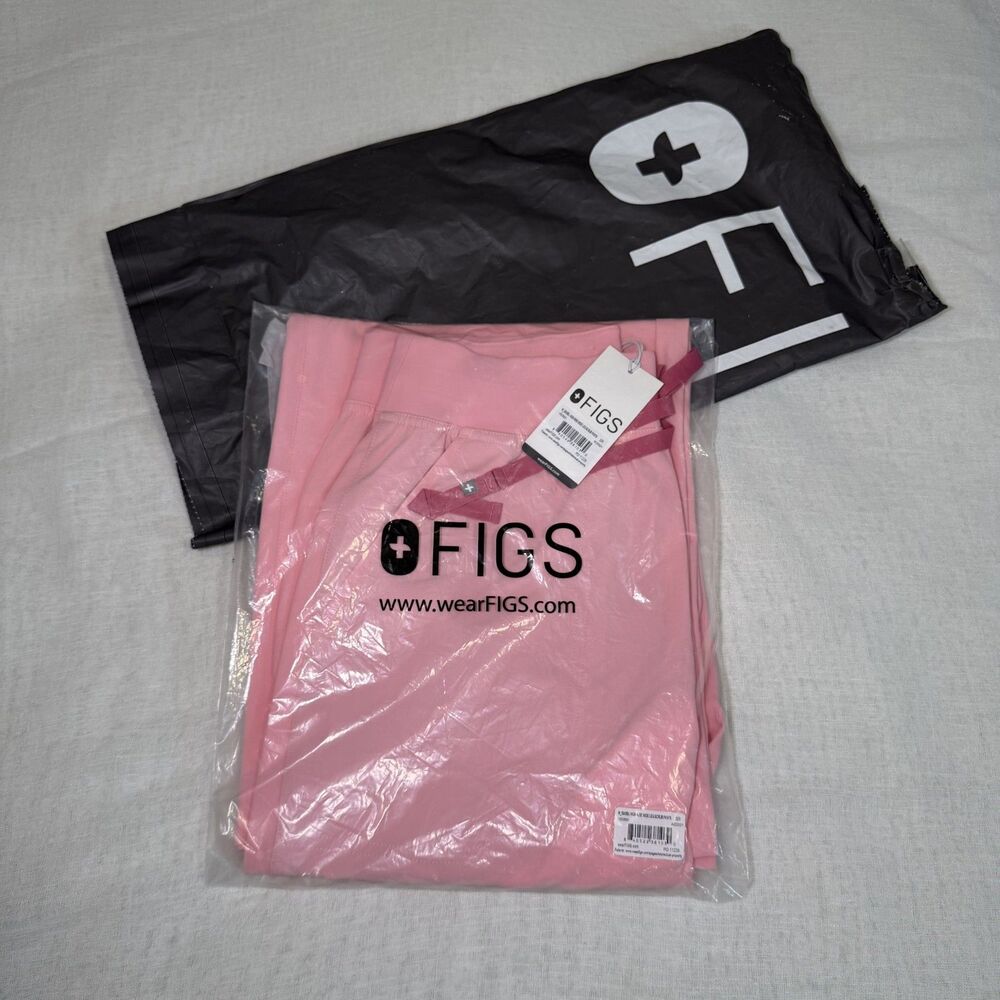 NWT FIGS Fight Club Pink Isabel High-Rise Wide-Leg Scrub Pants Small Regular SR